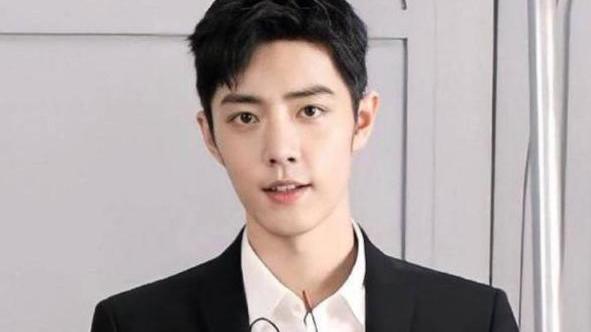 肖战|肖战被评为2021全球最帅男演员，网友晒早前照片反驳：辣眼睛