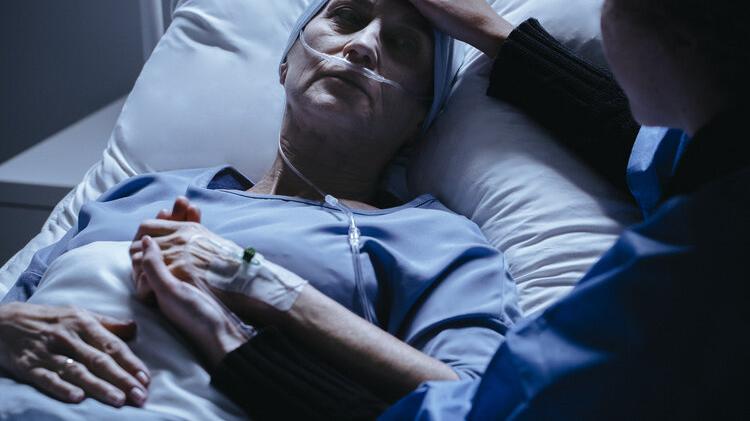 肿瘤|面对癌症，费用超过多少你会放弃？癌症晚期值得倾家荡产治疗吗