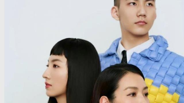 胡军|胡军儿子胡皓康近照曝光