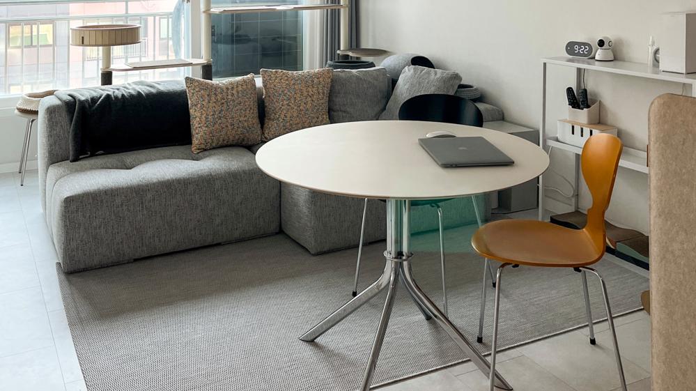 108㎡精装房，业主坚持功能至上：客厅“身兼4职”，这是学习模板