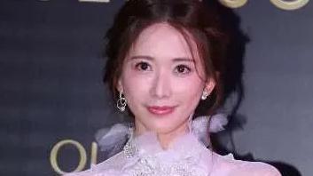 黄渤|在一次采访中，林志玲大胆问黄渤：你最喜欢我身体的哪个部位