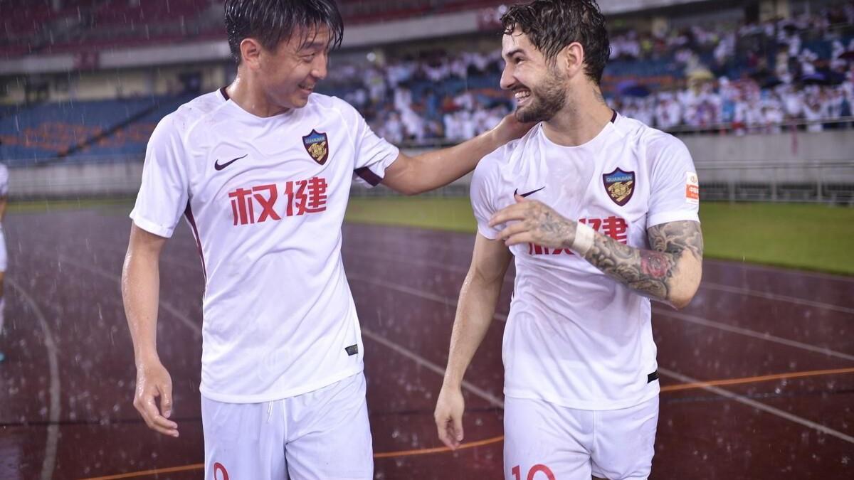 中超|中超4消息：杨旭盘点顶级外援，深圳2-0广西，亚瑟加盟成都