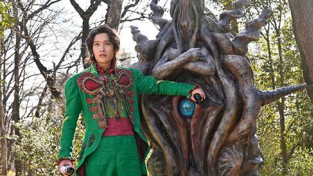 人物设定|假面骑士revice屑乌贼结局被判666年 只有乌贼受伤的世界达成了