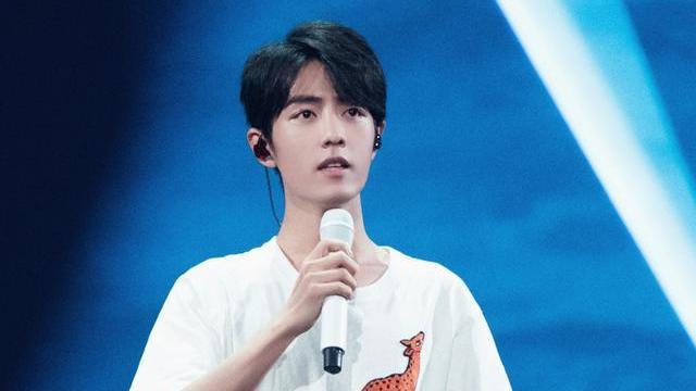 肖战|9位偶像当选金曲榜冠军歌手，肖战位居C位，官方评价都是“咖”