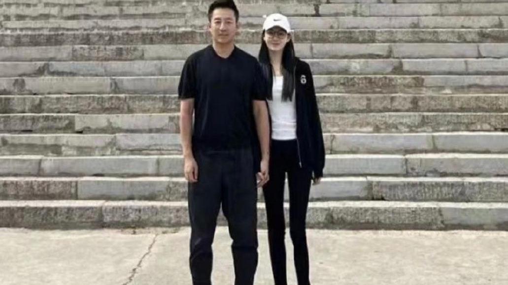 汪小菲|汪小菲牵手张颖颖正面照公开，女方已经获得张兰的认可！