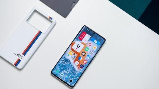 高通骁龙|全新骁龙8+2KE5屏+120W闪充，仅此两款5G旗舰！限时最高直降800