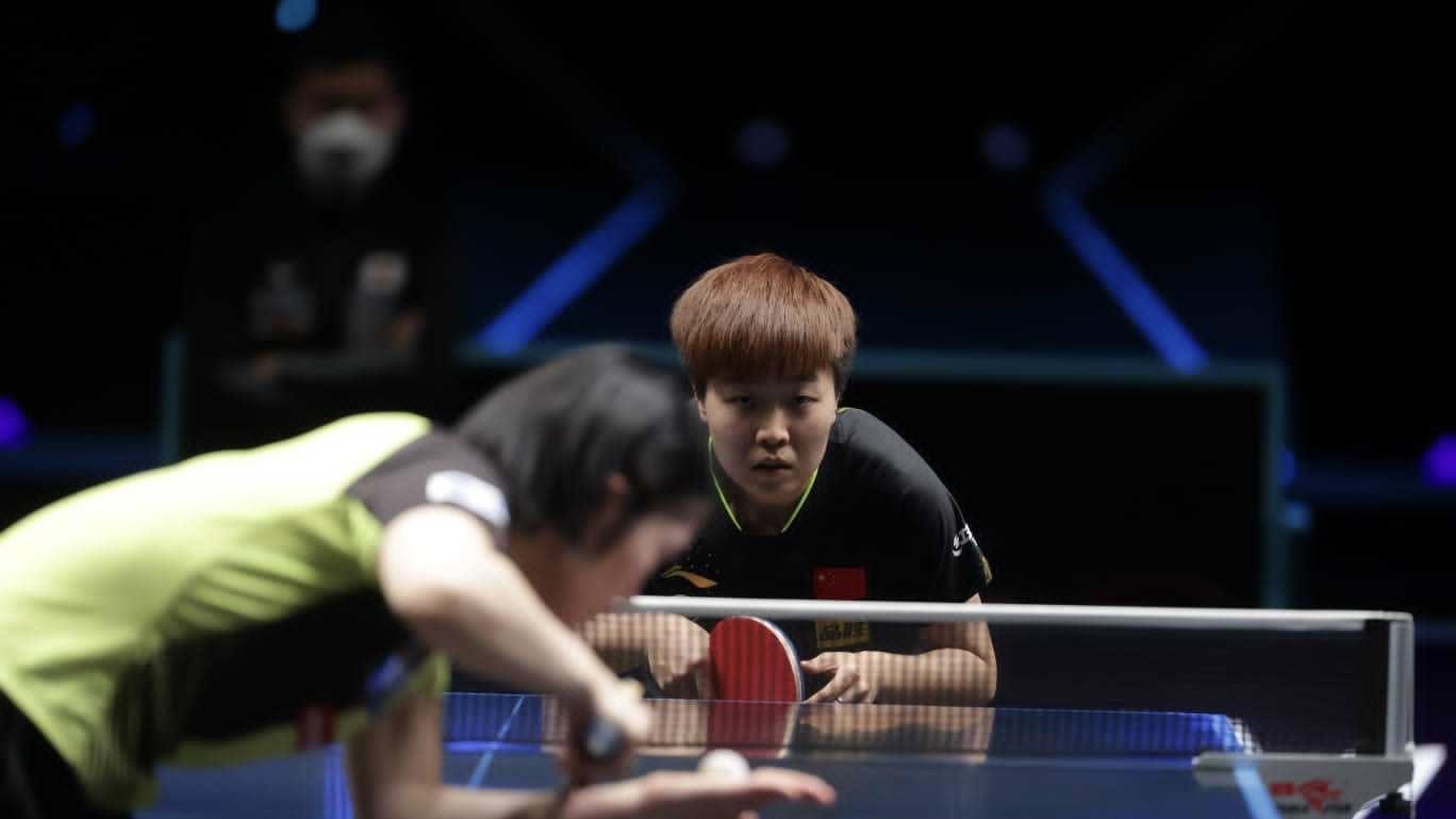 伊藤美诚|国乒陪练连赢日本2位名将！模仿伊藤美诚的打法，以牙还牙太解气