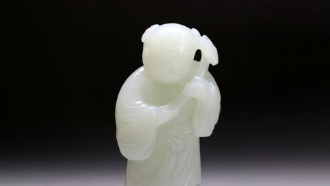 和田玉籽料|和田玉籽料“一级白 童子执灵芝”