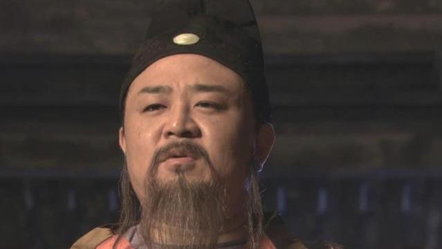 李一桐|新一部古装探案剧将至，冷峻少主爱上机智女捕快，看清剧照沦陷了