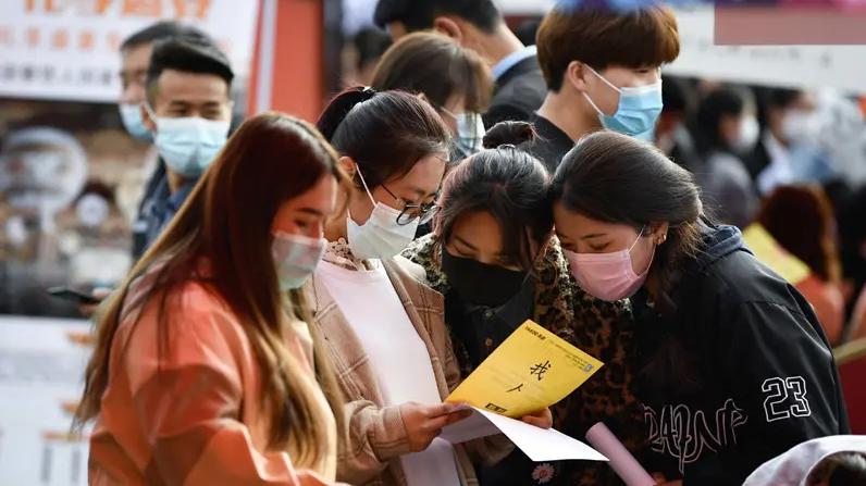 无锡|大学里的“伪热门”专业，看似报考热度高，就业经常“两极分化”