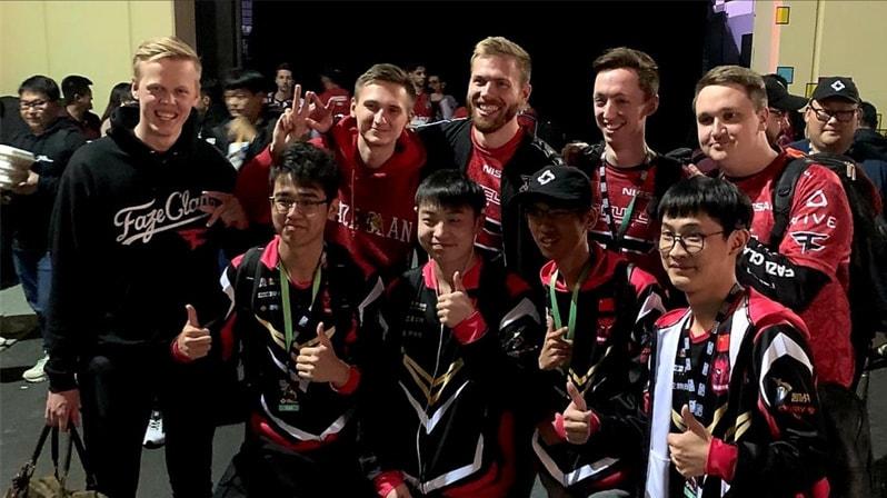 饭否|QM老将在线求职，GFY发长文深夜道歉，700场的“鸡笼哥”尚能饭否