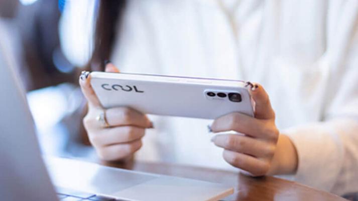 酷派|八核性能游戏芯+4800万高像素，售价不足七百，两年质保值得购买