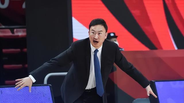 山东男篮|正式确定！山东男篮聘刘维伟当主帅惨遭拒绝，下一步或聘外籍教练