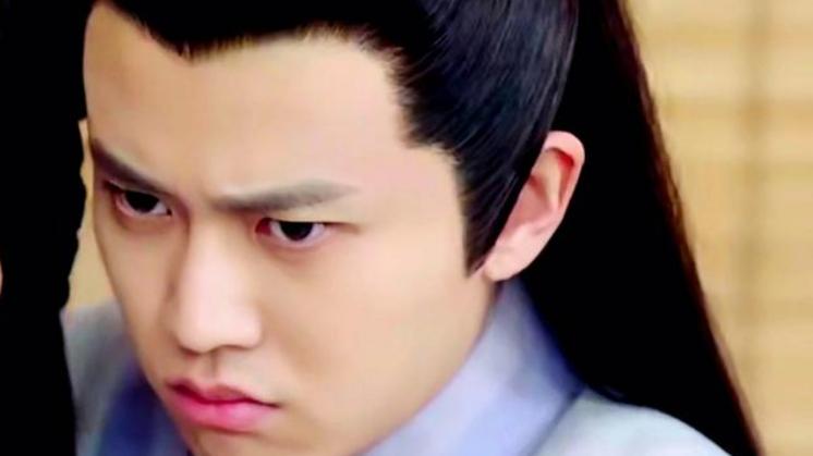 杨幂|《与君初相识》任嘉伦：继陆八岁后，鱼三岁又爆火，这眼技绝了