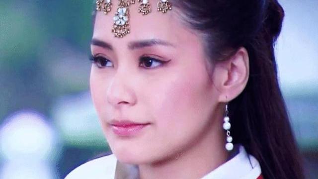 明星素颜|年过40，素颜比妆后还惊艳的女星，只服她，一眼看去以为是少女