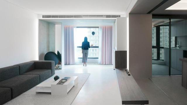 坚持极简主义的浙江夫妇，家里干净的一尘不染，看着就舒服