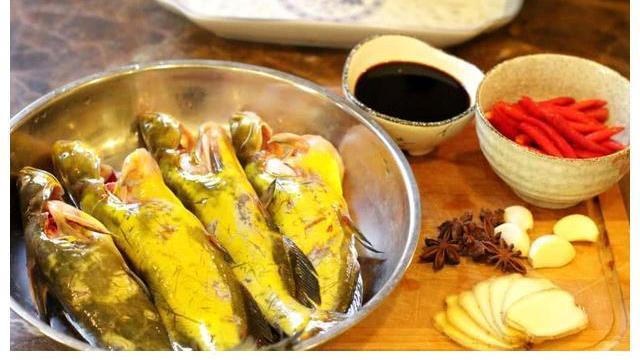 |垂钓黄辣丁需要“打窝”吗？把鱼窝做好了，黄辣丁咬钩更频繁