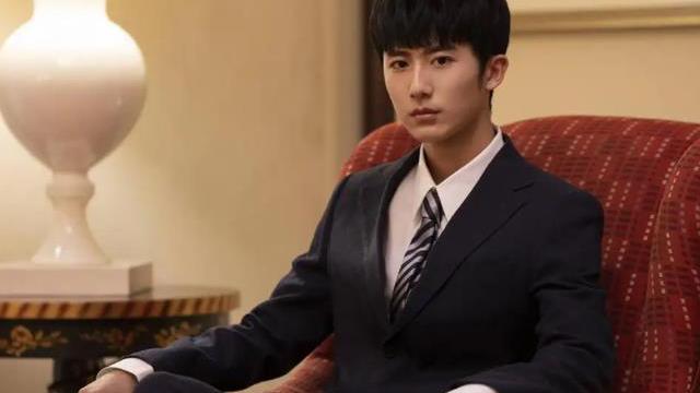 徐若晗|明晚开播！又一电竞励志剧来袭，俊男美女演员阵容，值得期待