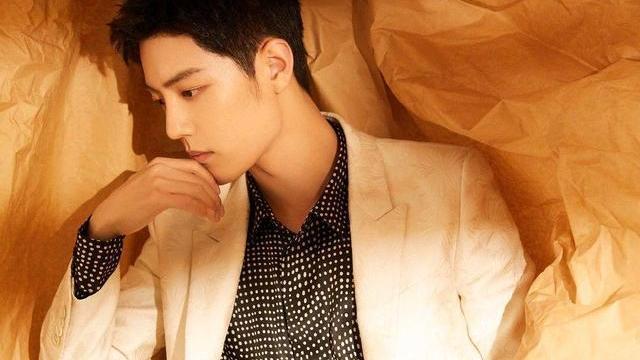 肖战|《联盟》解说发文评价肖战，刚出道就认识，可以说是肖战“老粉”