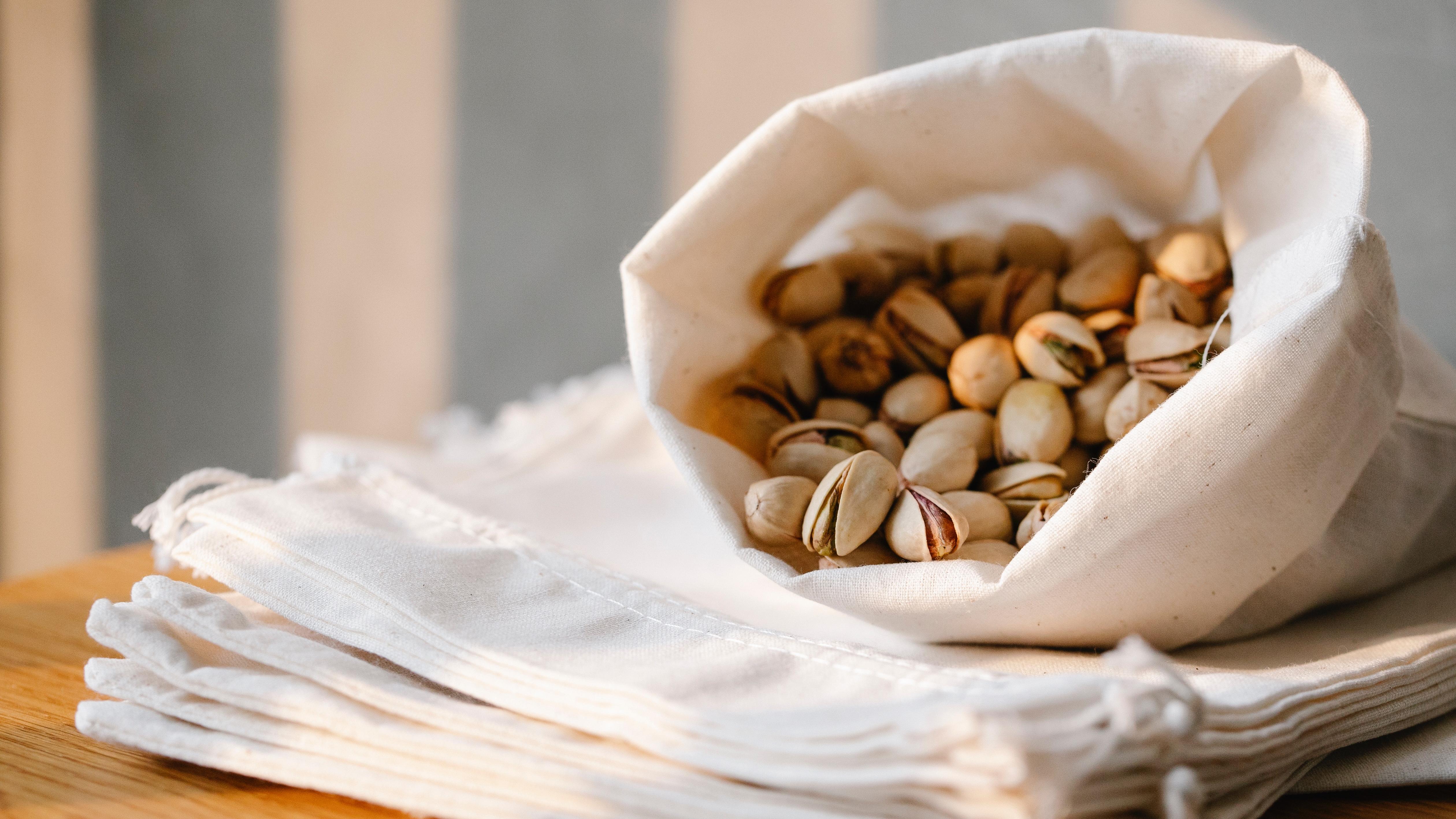 环保袋vs塑料袋，你怎么选