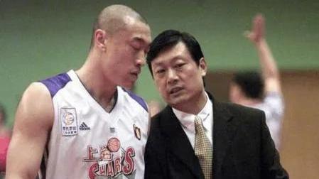 马健|CBA历史上第一个年薪百万的球员是谁？他的年薪放在现在是什么水平？