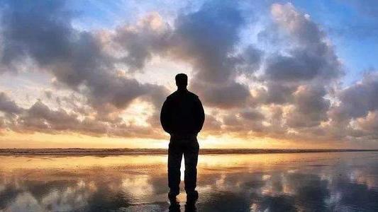 |为什么当你越来越优秀时，身边的朋友却远离你？这3点原因很真实