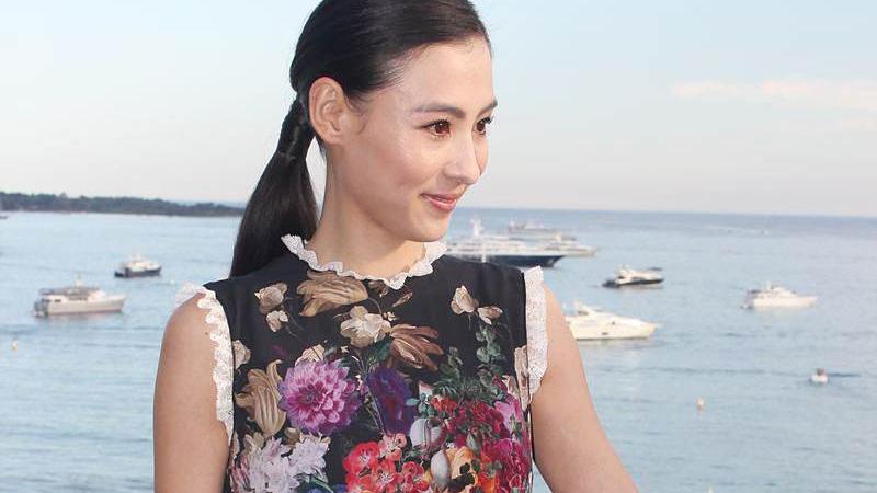 张柏芝|张柏芝从未责怪过谢霆锋，从这一点能看出她的格局还真不一般！