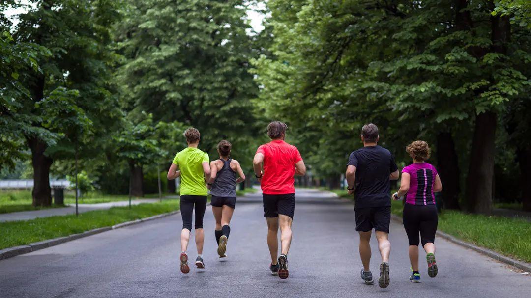 便秘|从10公里到半程马拉松该怎么练？