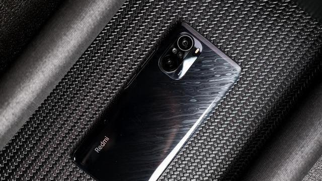 红米k40|卢伟冰造吗？RedmiK40竟然卖断货