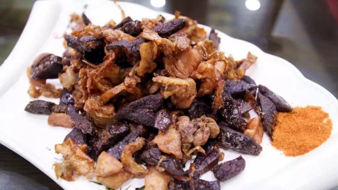 |东北的5大“著名美食”，很难被外地人接受，有的本地人都没吃过