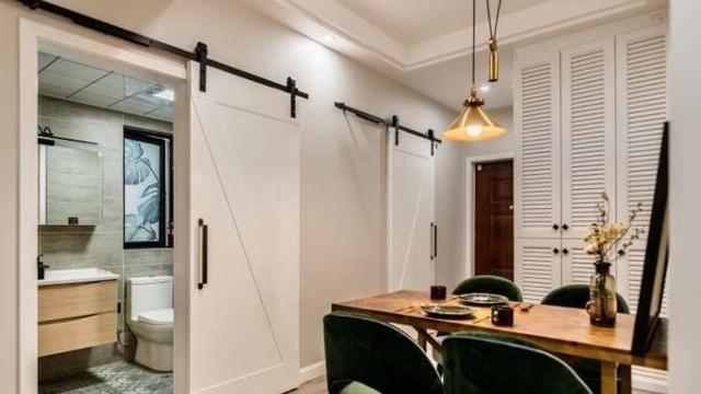 90后晒花11万装的出租房，网友看了膨胀了：自己买套房不完了吗？