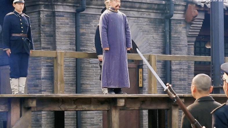 张颂文|跑上千个剧组没人要，穷到买剩菜：出道17年演技炸裂，45岁的他也该红了吧！