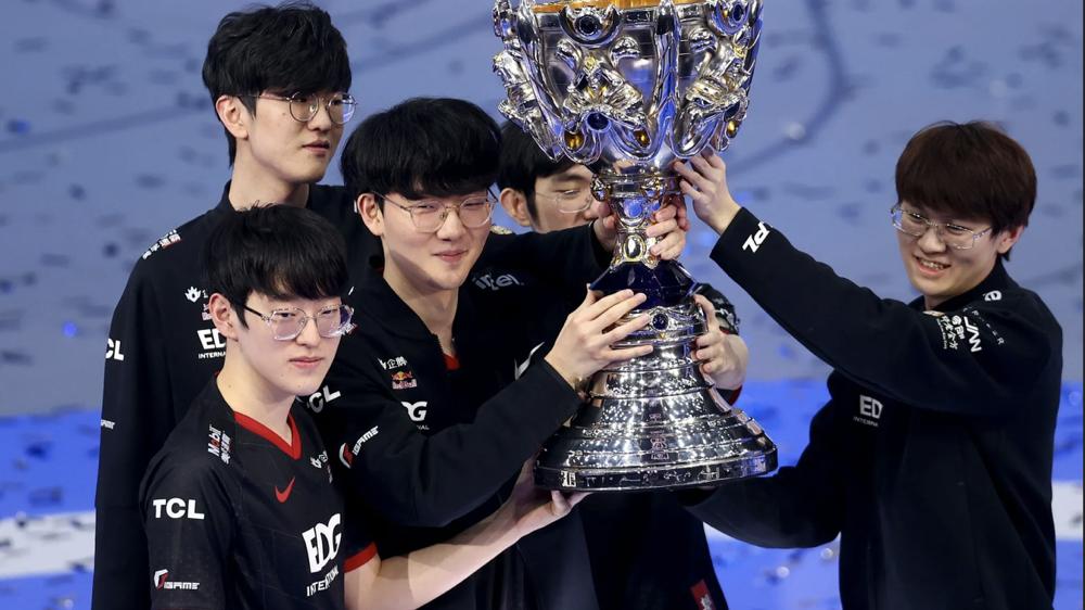 mlxg|Mlxg谈职业选手工资：打职业赚的不多，我的职业生涯奖金比工资高