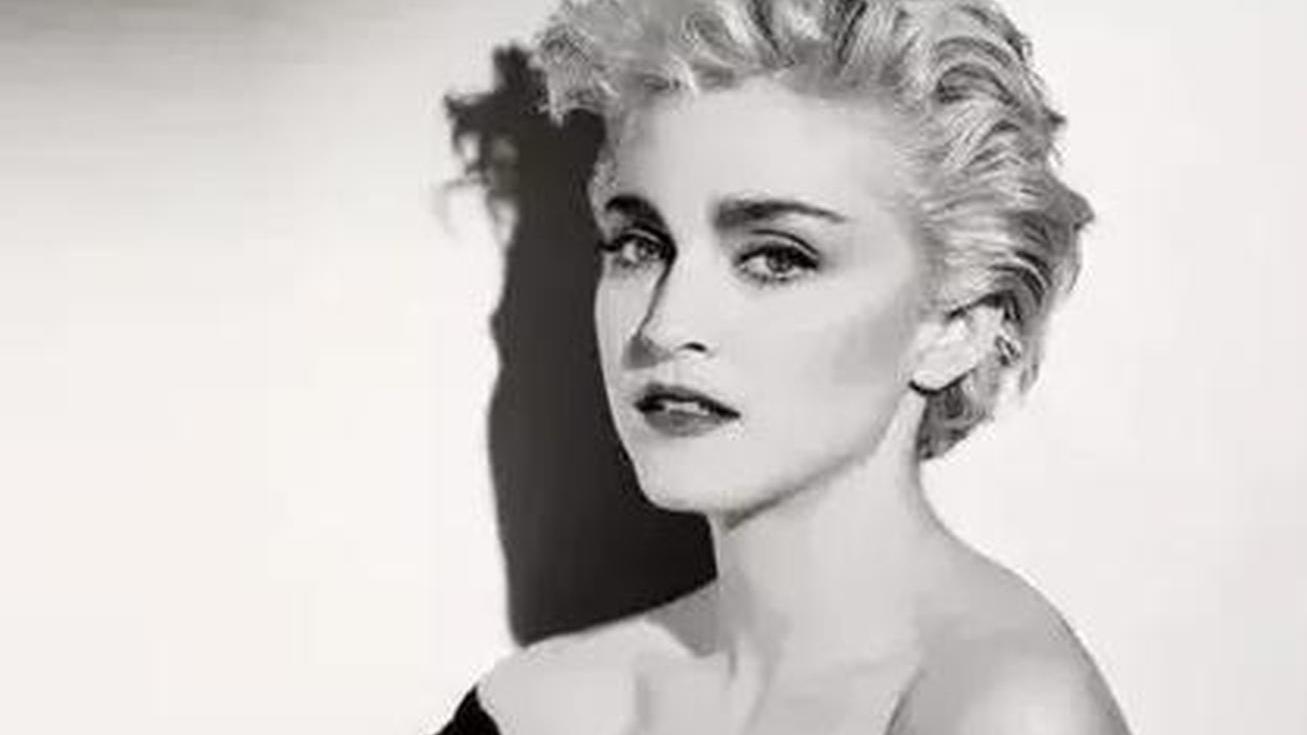 麦当娜|裸体模特和乐队鼓手出身的麦当娜，闯过心酸过往，方成一代巨星