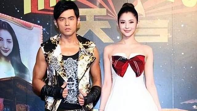 西装 暴瘦女星又添一位虎将，这7位女明星的暴瘦“名场面”，让人心疼