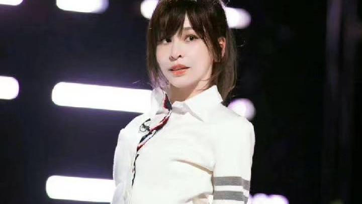 王心凌|前有刘畊宏女孩后有王心凌男孩，网友：我们的青春回来了！