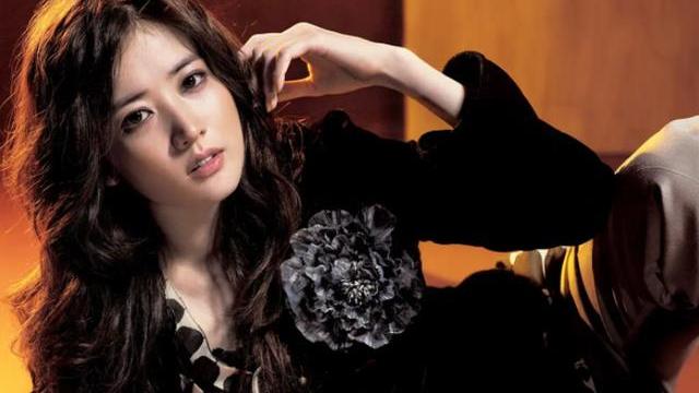 崔贞媛|崔贞媛：凭借“罗美七”爆红，为何41岁不婚？