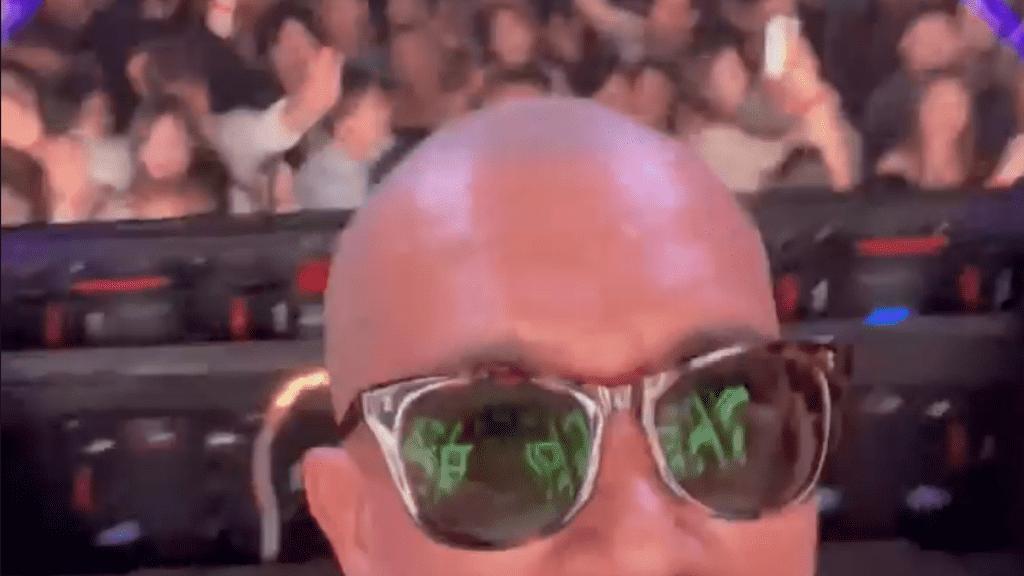 具俊晔|52岁具俊晔纽约夜店开唱！正面照被拍，现场人气火爆店家生意兴隆