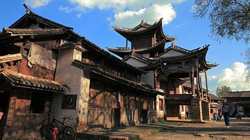 兴隆|云南千年古镇走红，建筑依山而建，多为明、清朝时期修建