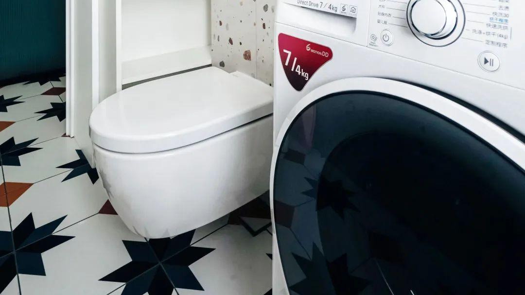 独居第13年：她买下59㎡老破小，打造成完美一人居