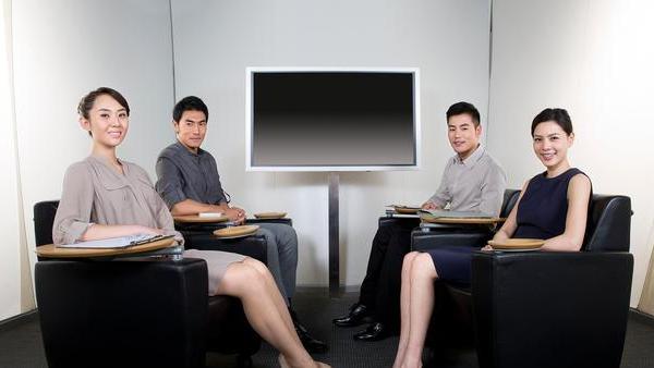 特岗教师|同事不能成为朋友？那要看你找的是不是好公司了