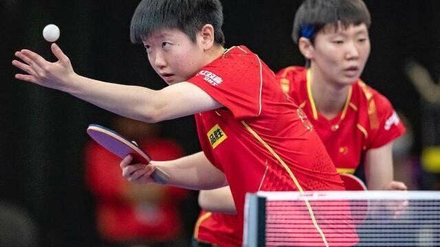 樊振东|央视直播WTT：国乒四朵金花展开厮杀，樊振东王楚钦PK日乒00后