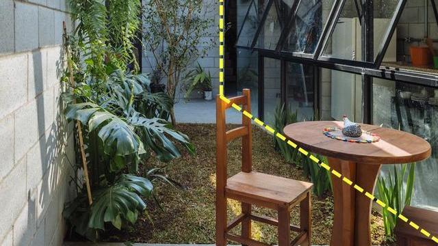 拆掉厨房实墙换玻璃墙，要是不算违建，我也愿意多个“阳光房”