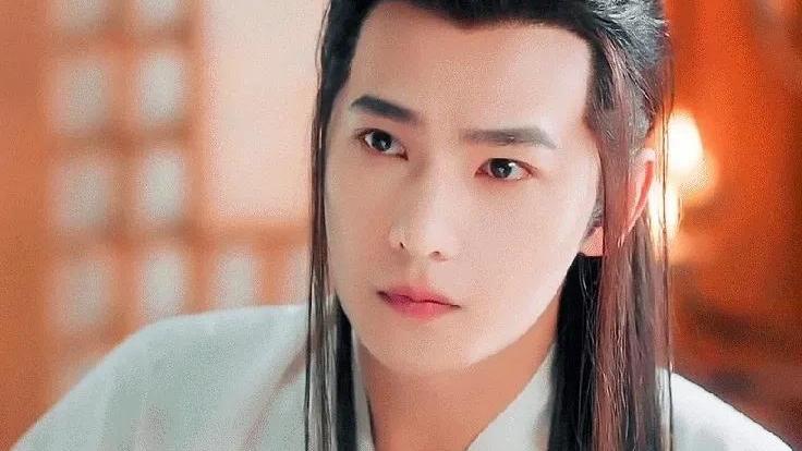 鹿晗|都说古装苦丑男久矣？下面这十位男明星让你们知道什么是陌上公子