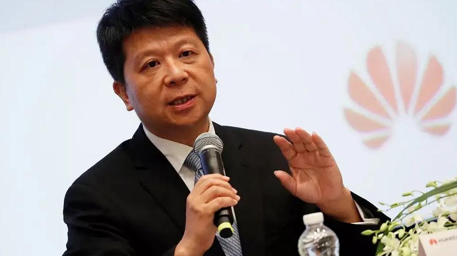 Windows11|华为郭平：用堆叠、面积换性能，让不是很先进的工艺也可以有竞争力