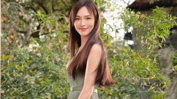 唐嫣|不管造型怎么变，唐嫣的甜美却不变，太喜欢她了。