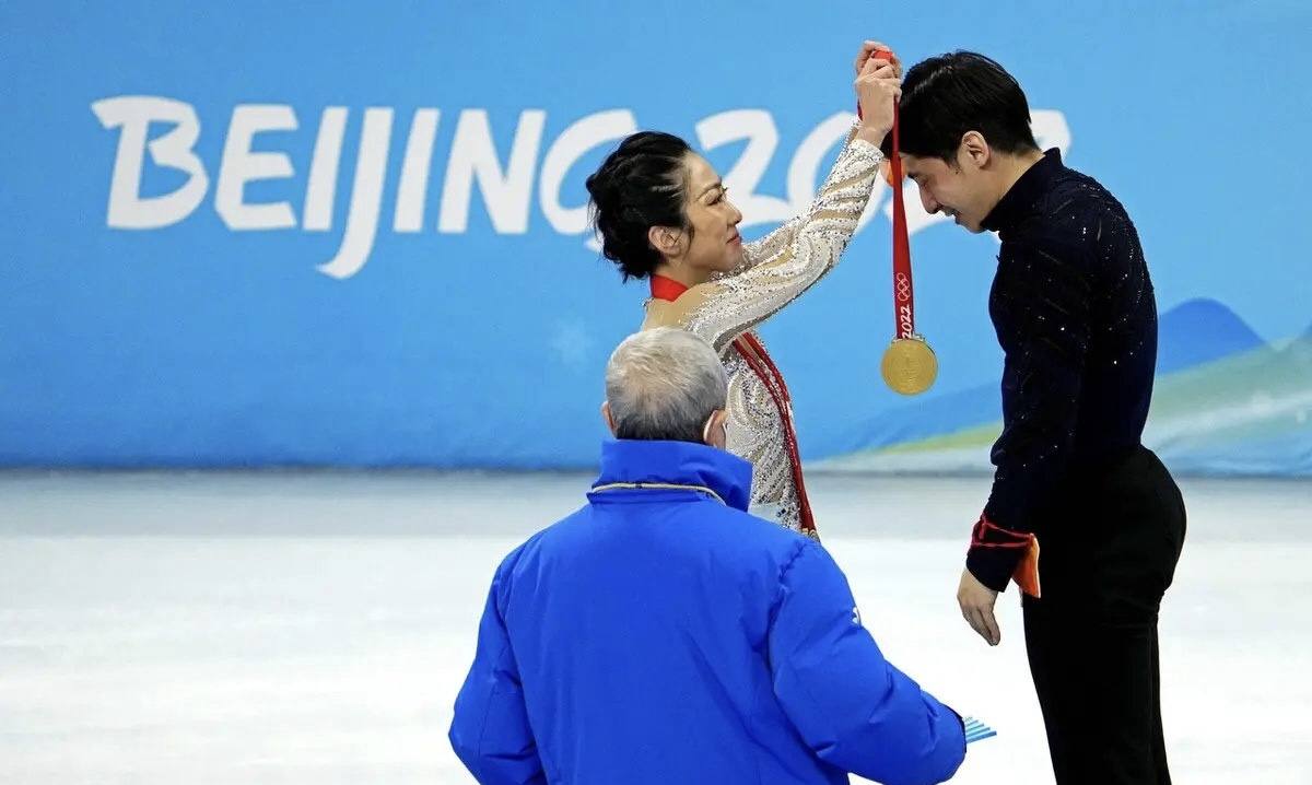 中国队|排名确定，力压美国队！中国队9金位居第三，哪一个瞬间最难忘？
