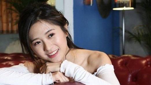 TVB|TVB清纯女神入行两年获力捧，曝曾收到饭局邀约，全都是明码标价