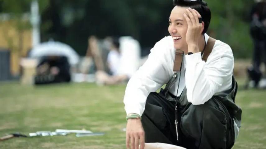 陈伟霆|37岁陈伟霆素颜太真实，导演组真敢拍，女明星也纯素颜出镜