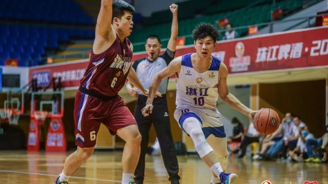 令和|罗杰狂飙34分！还是那个奔跑的海贼王啊！ ?